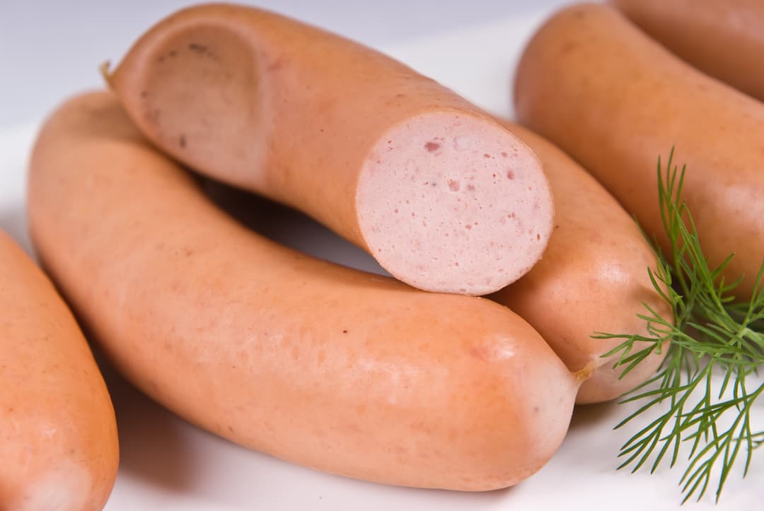 Parówka delikatesowa wędzona parzona 250 g